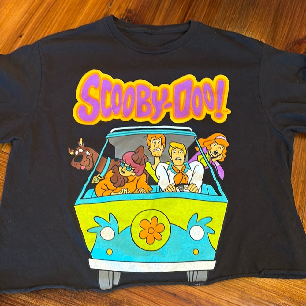 Women’s Scooby Doo Shirt